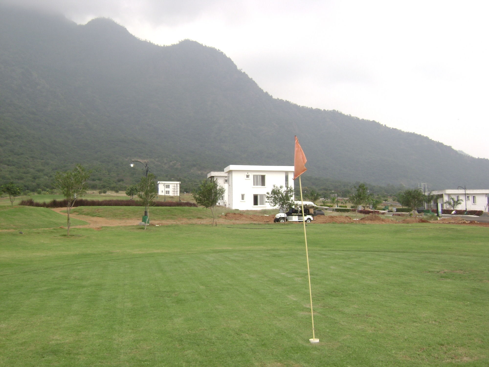 Oyo 24200 Bahri Beautiful Country Hotel Ayyampālaiyam Eksteriør billede